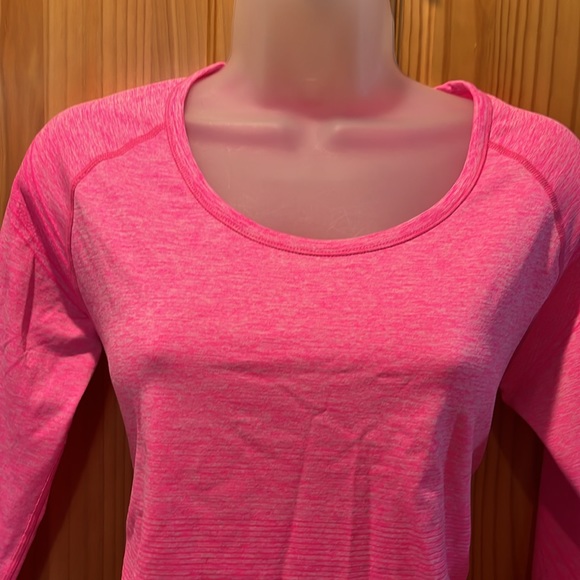 Ryka Top - Picture 2 of 7